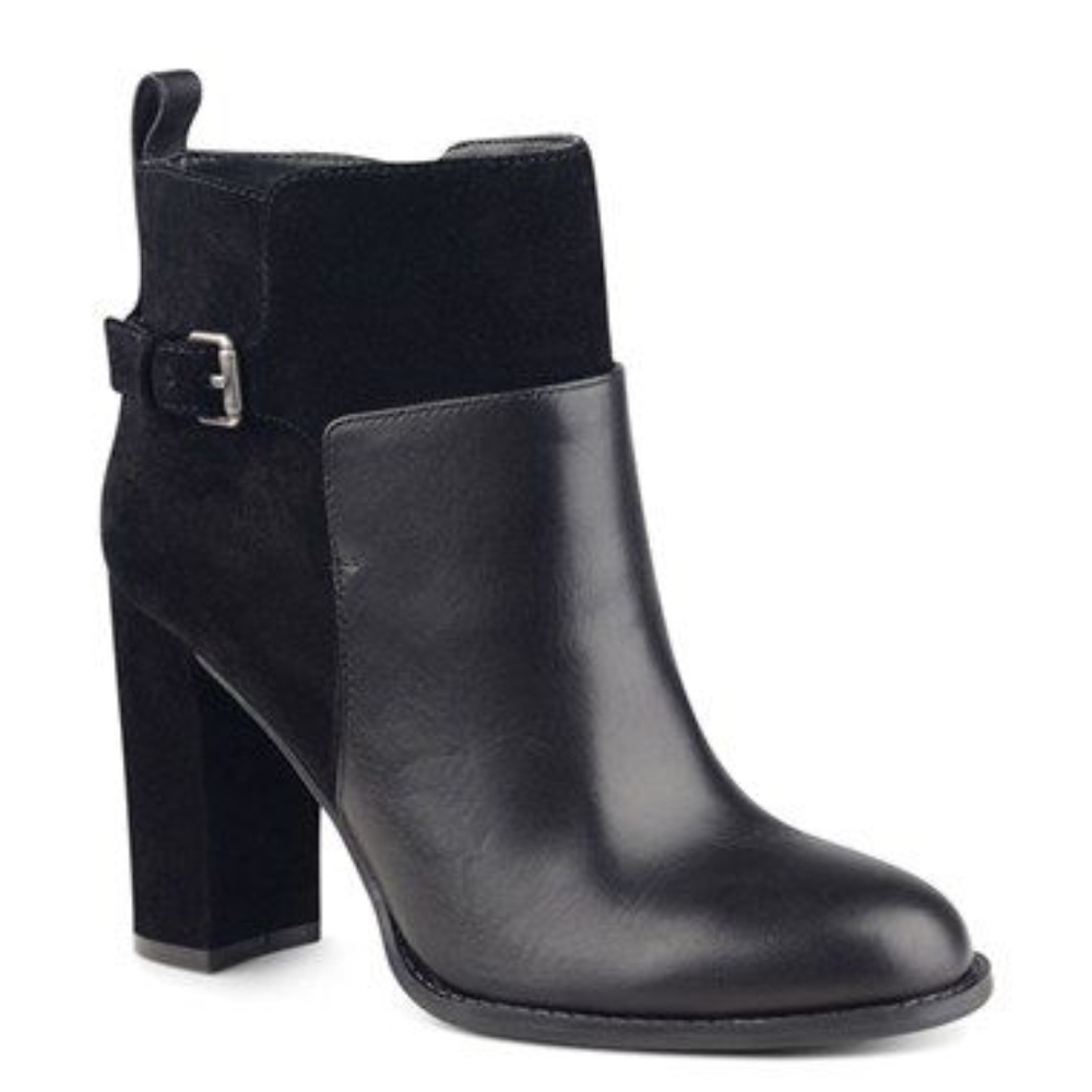 Nine West QUINAH Black Leather and Suede Bootie